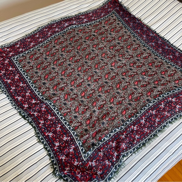 Abercrombie Scarf - Picture 3 of 3